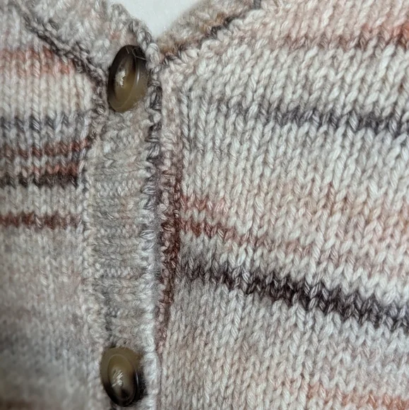 Unbranded | Cropped sweater vest - Picture 4 of 8